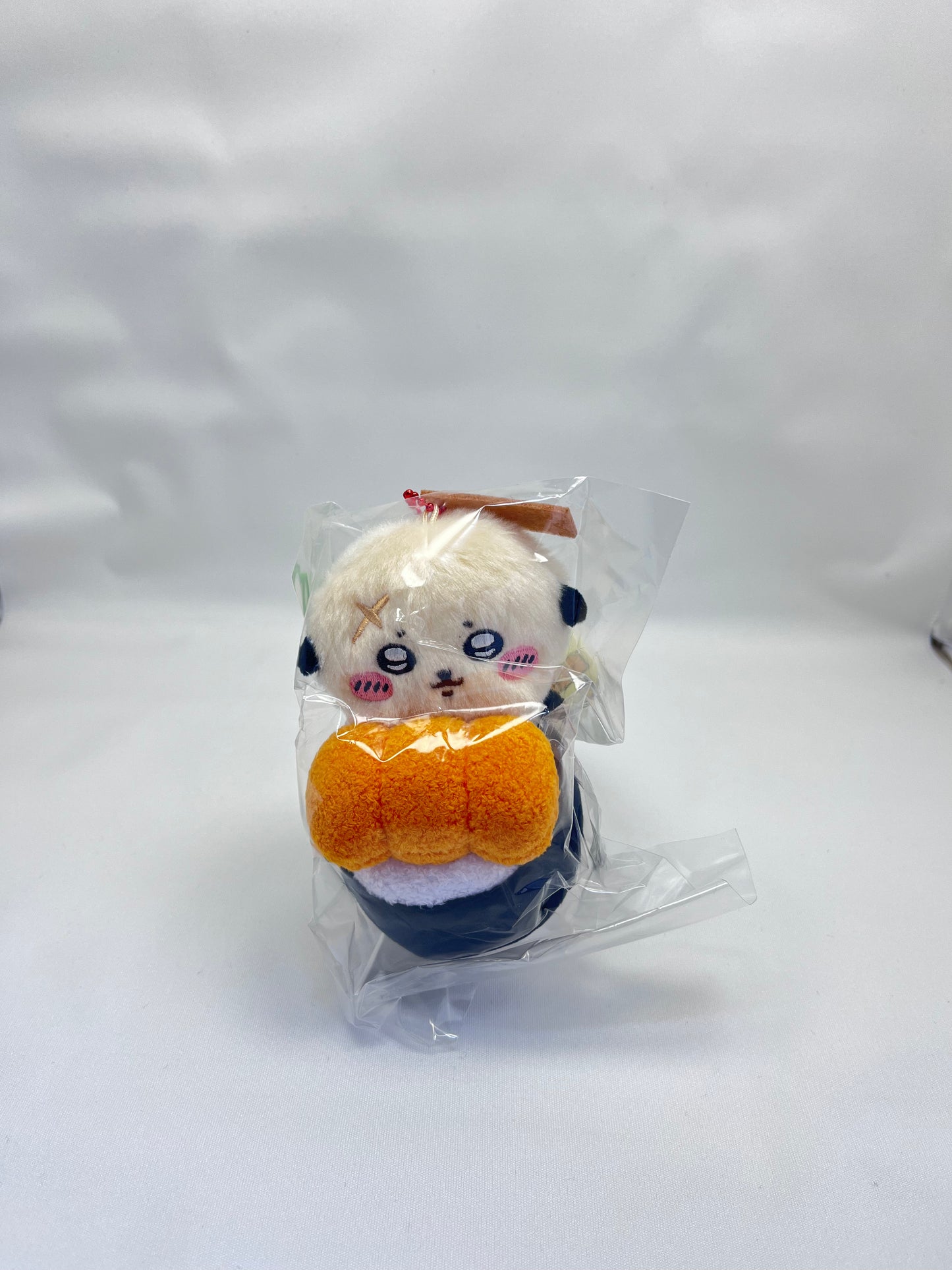 Chiikawa 海獺師傅海膽壽司鎖匙扣