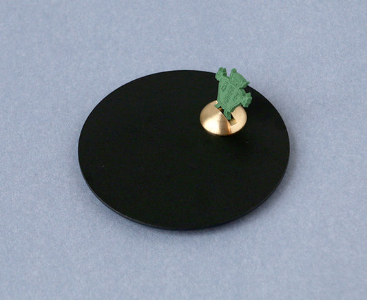 觀月の香皿陶瓷紋理與釉色細節近拍,呈現工藝與手感質感