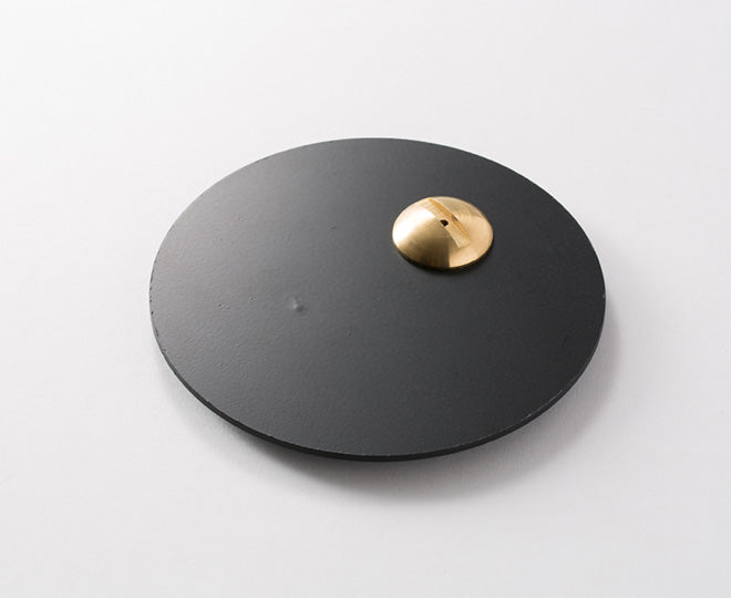 觀月の香皿陶瓷紋理與釉色細節近拍,呈現工藝與手感質感