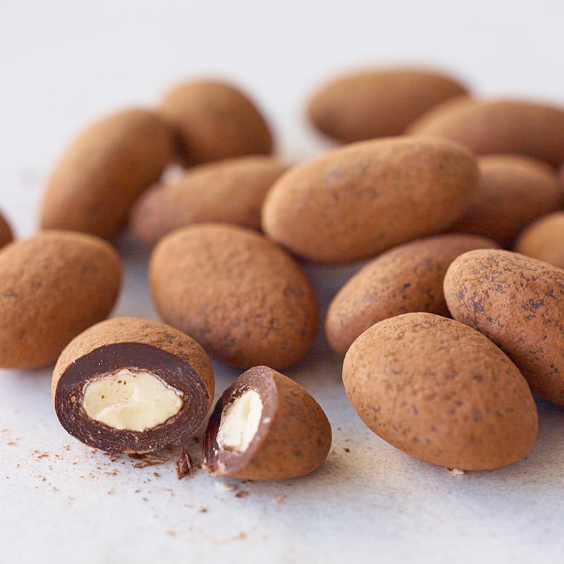 LeTAO Hokkaido Cocoa Almond Chocolate